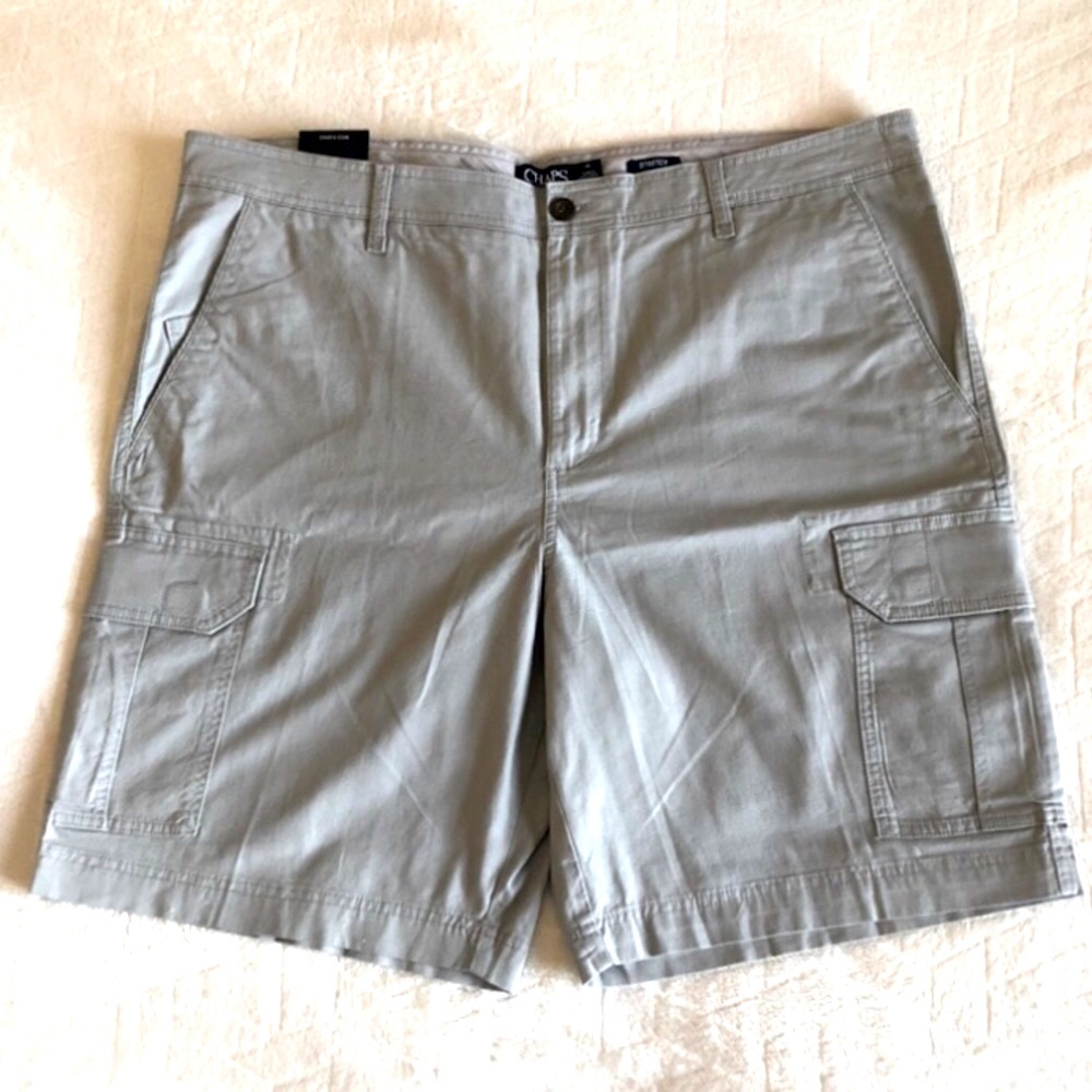 Shorts Men Waist 42. NEW.